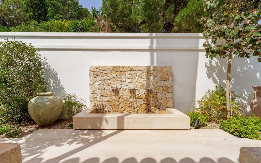 Herverkoop - Villa -
Nueva Andalucía - Costa del Sol