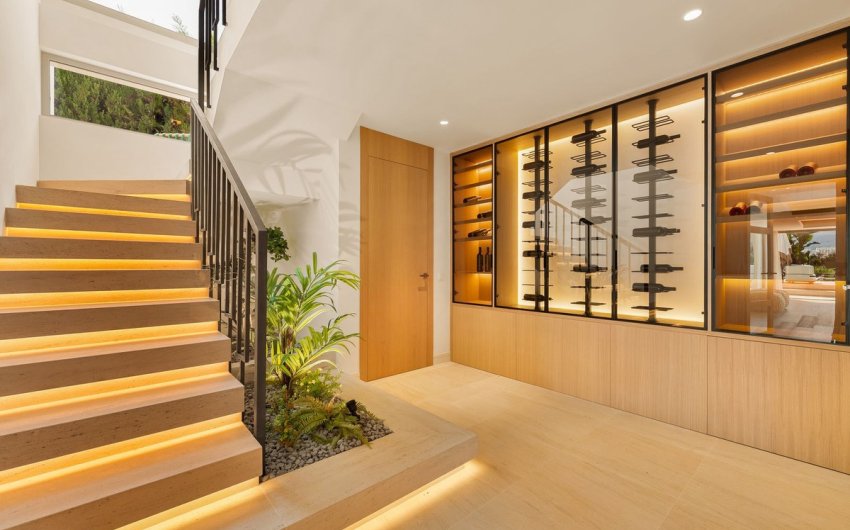 Herverkoop - Villa -
Nueva Andalucía - Costa del Sol