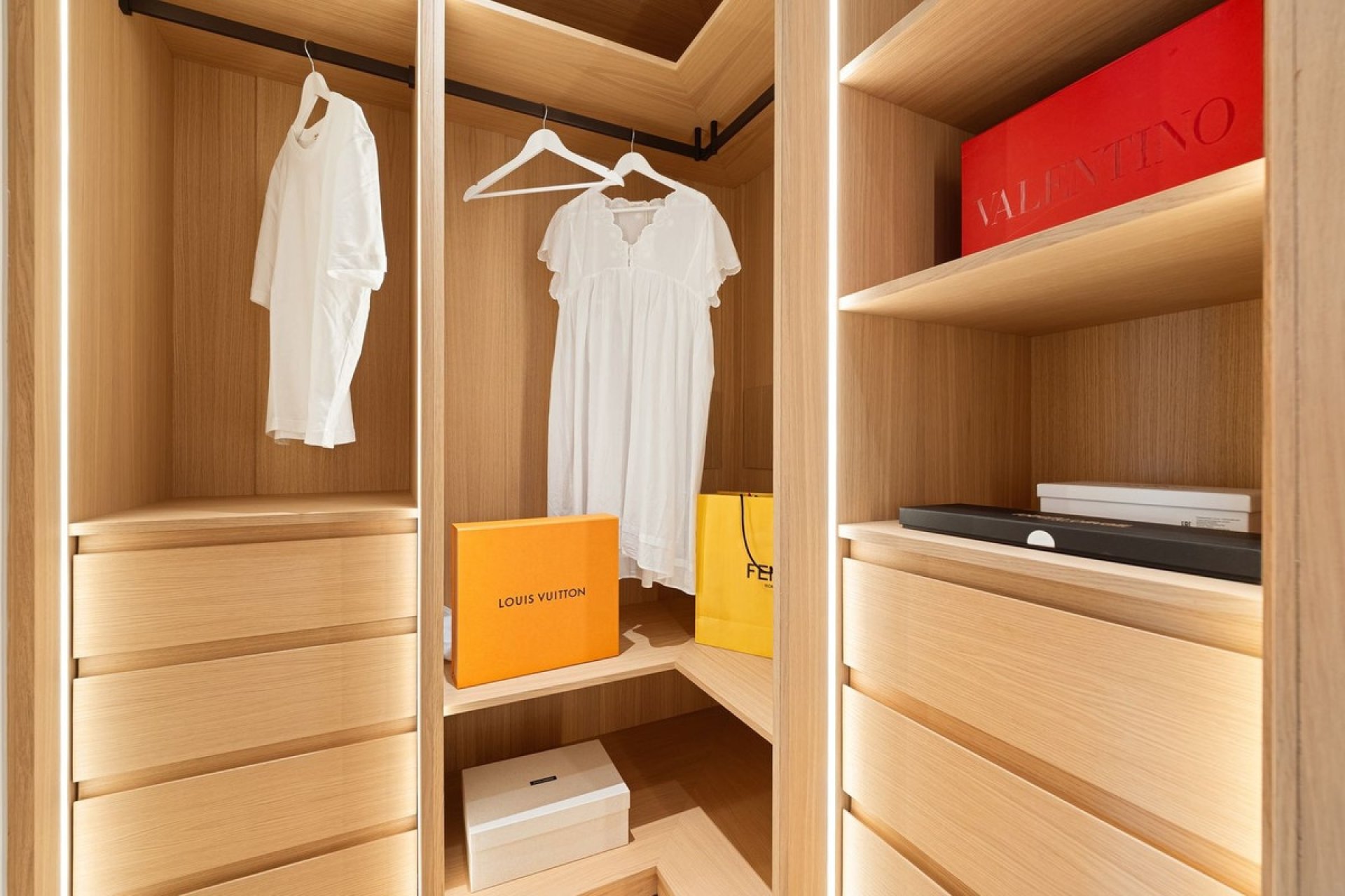 Herverkoop - Villa -
Nueva Andalucía - Costa del Sol