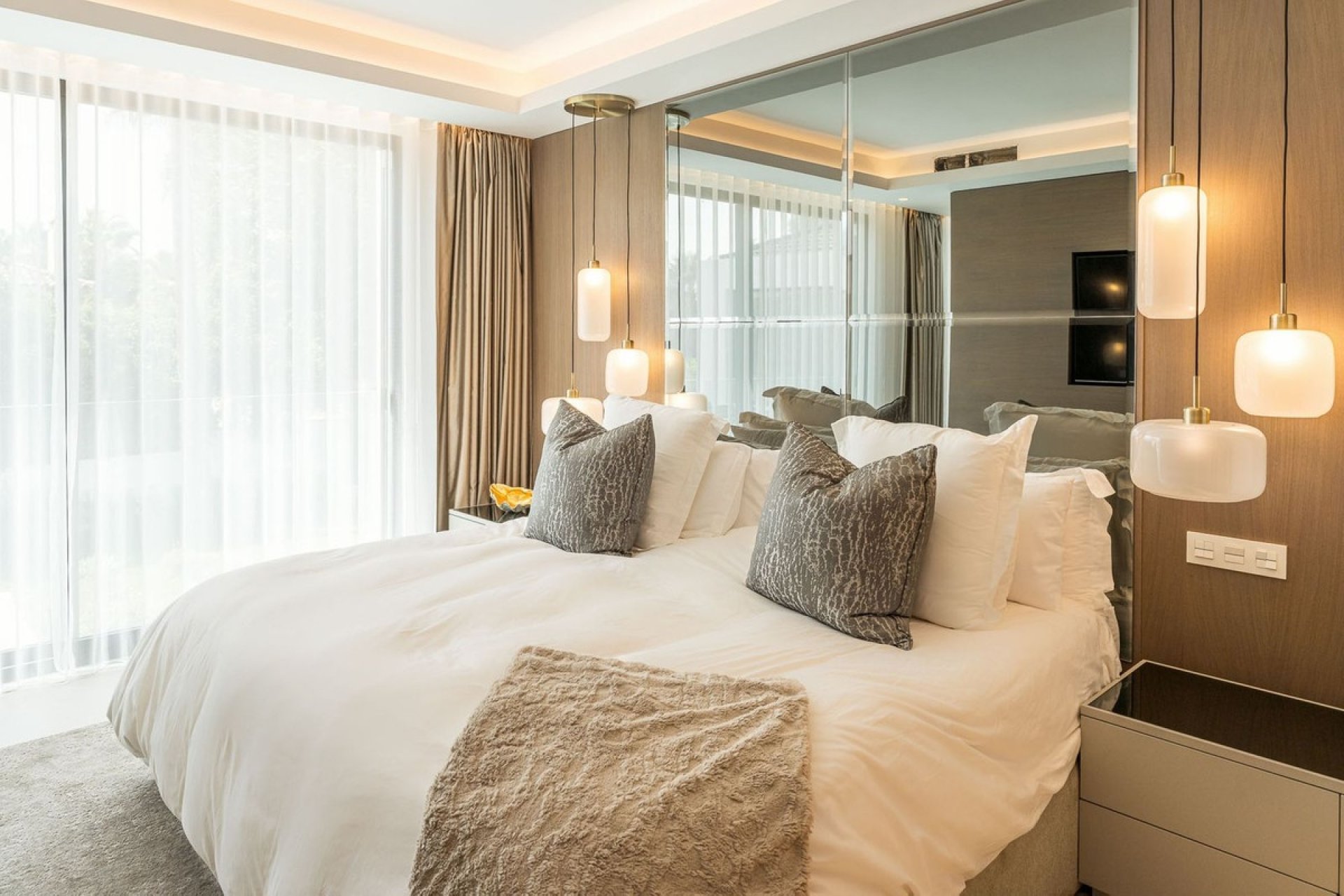 Herverkoop - Villa -
Nueva Andalucía - Costa del Sol