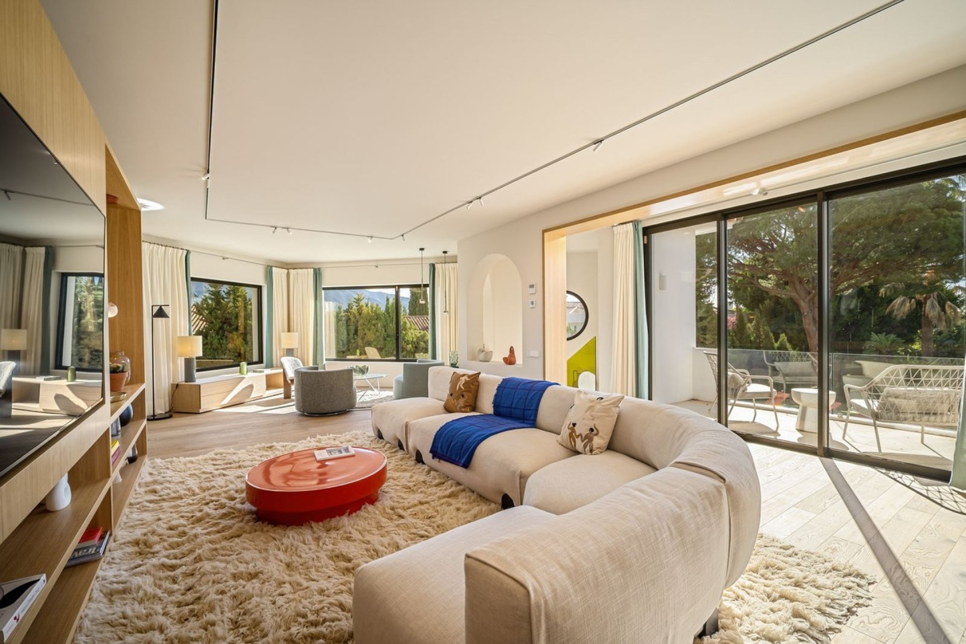 Herverkoop - Villa -
Nueva Andalucía - Costa del Sol