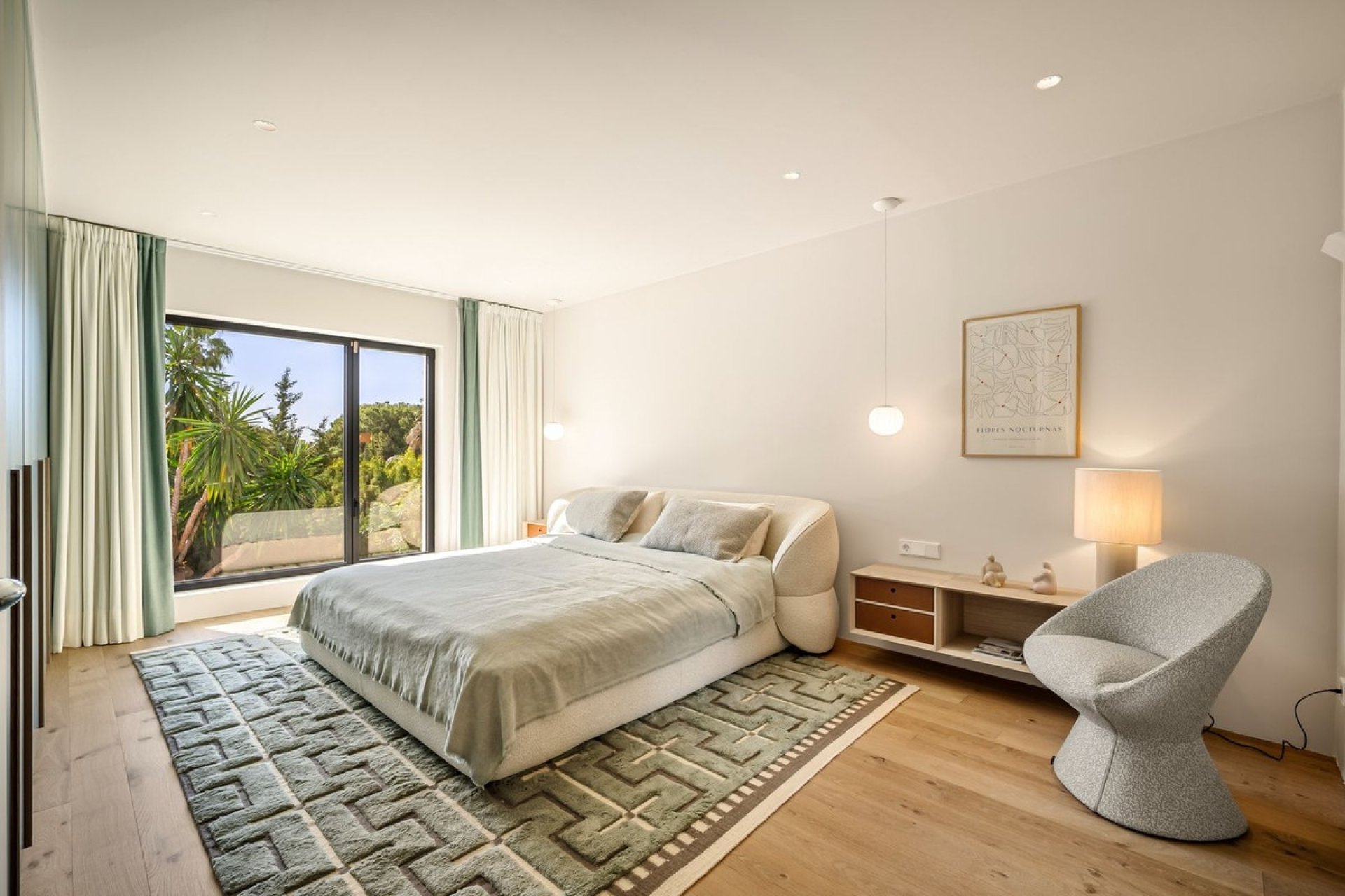 Herverkoop - Villa -
Nueva Andalucía - Costa del Sol