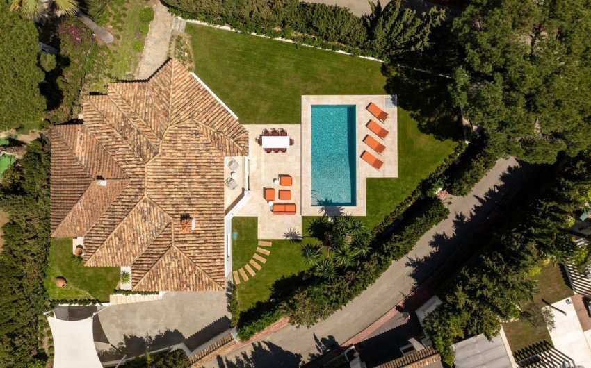Herverkoop - Villa -
Nueva Andalucía - Costa del Sol