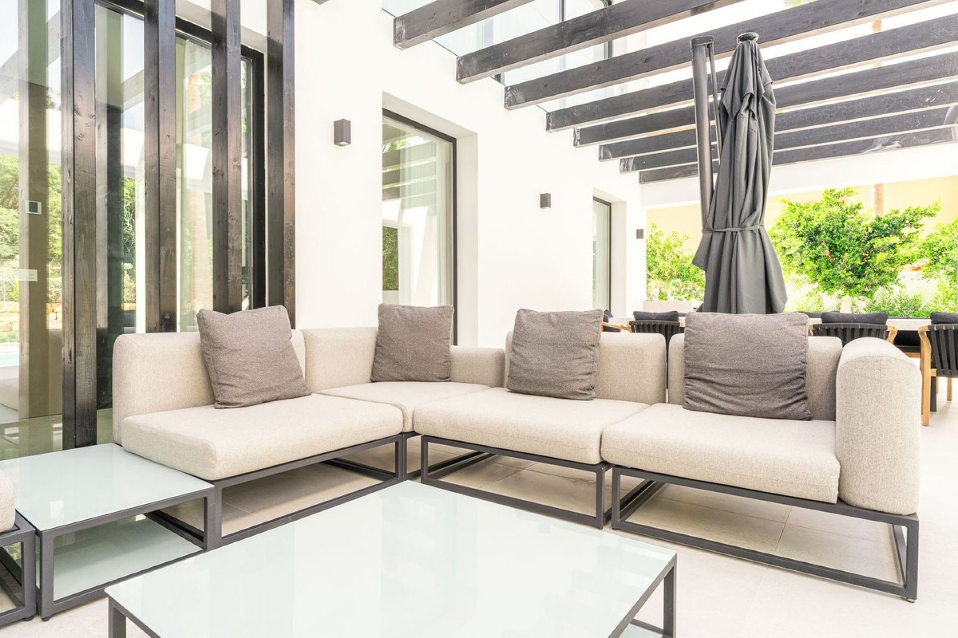 Herverkoop - Villa -
Nueva Andalucía - Costa del Sol