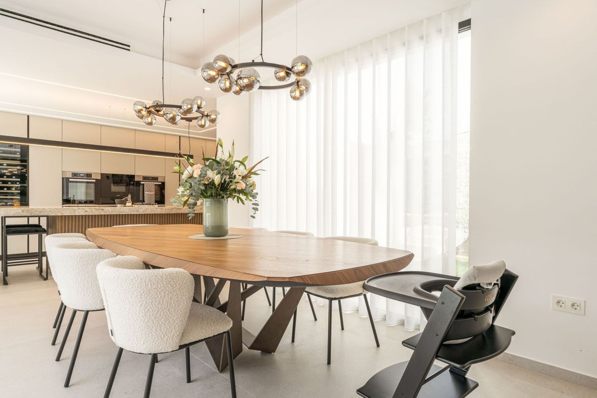 Herverkoop - Villa -
Nueva Andalucía - Costa del Sol