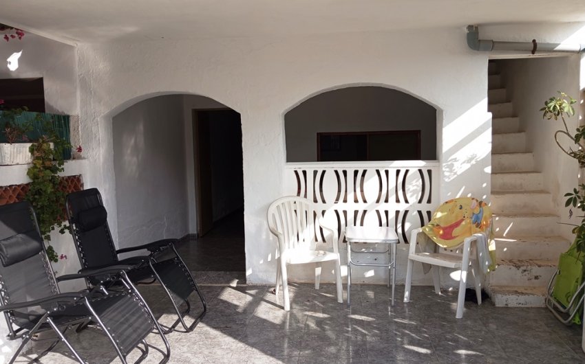 Herverkoop - Villa -
Oliva