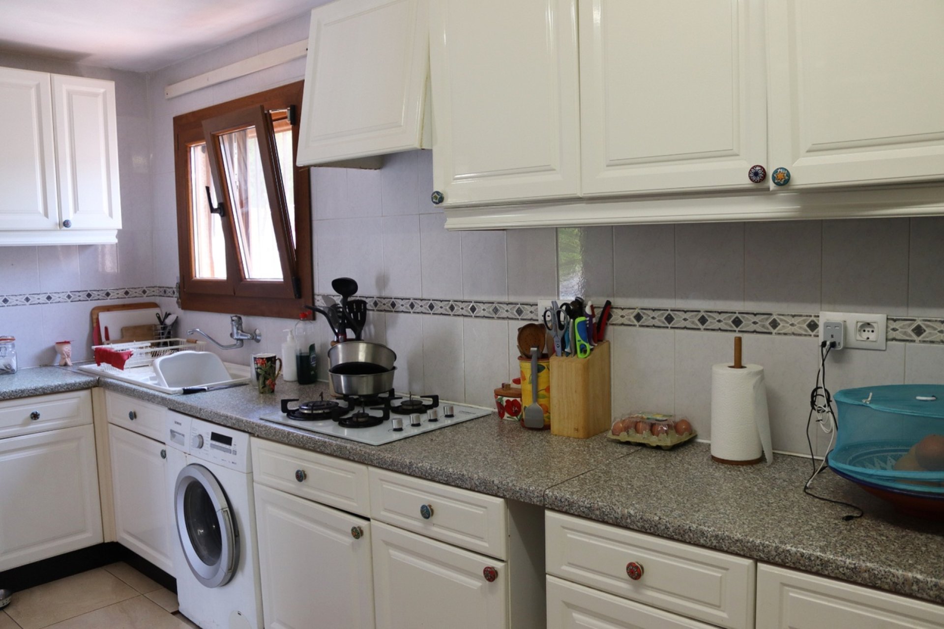 Herverkoop - Villa -
Orba - Inland