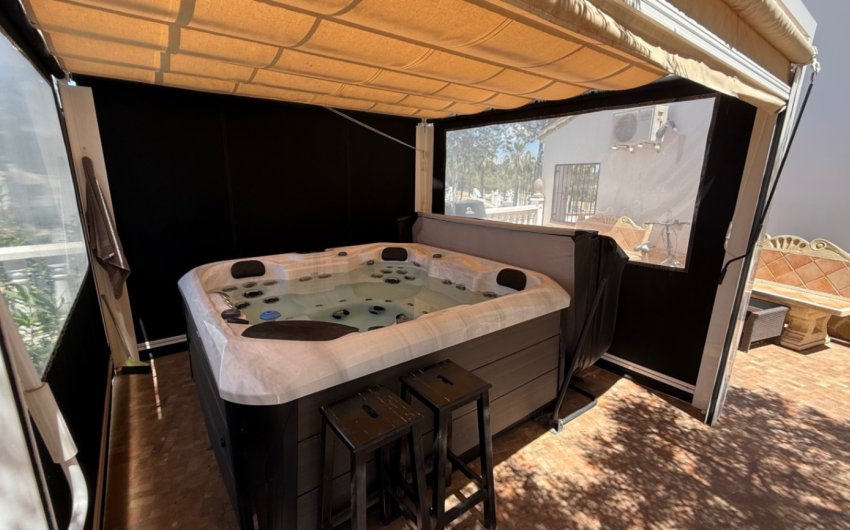 Herverkoop - Villa -
Orihuela - Costa Blanca Sur