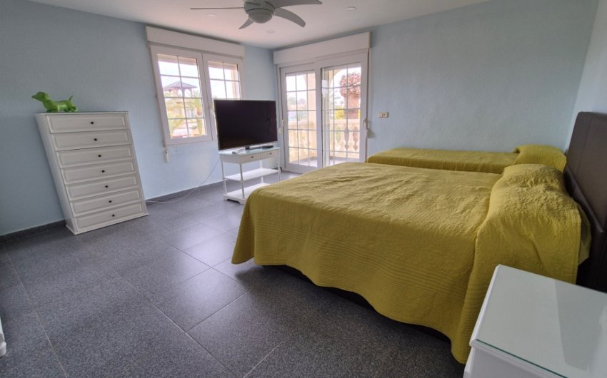 Herverkoop - Villa -
Orihuela - Costa Blanca Sur