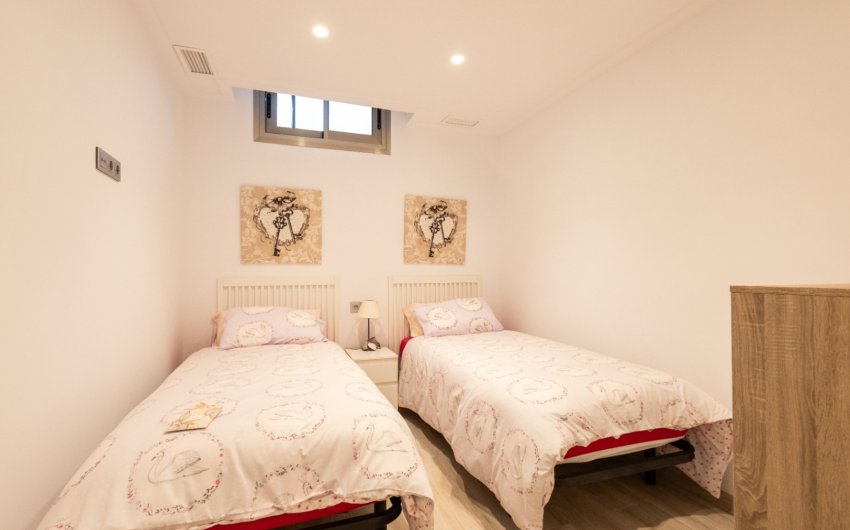 Herverkoop - Villa -
Orihuela - Costa Blanca Sur