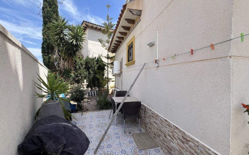 Herverkoop - Villa -
Orihuela - Costa Blanca