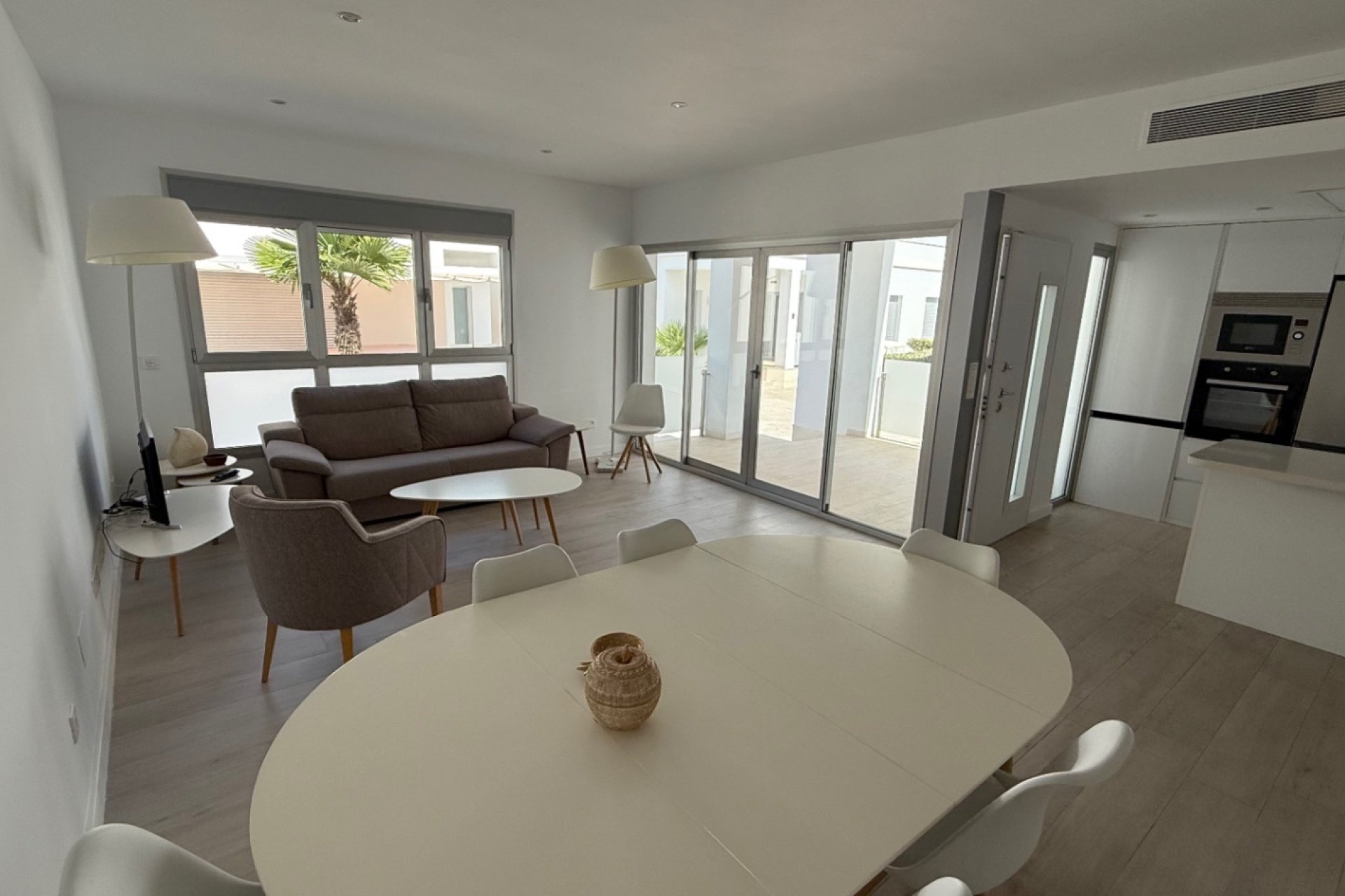 Herverkoop - Villa -
Orihuela - Costa Blanca