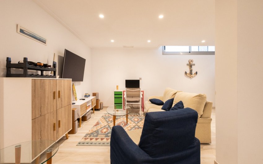 Herverkoop - Villa -
Orihuela - Costa Blanca