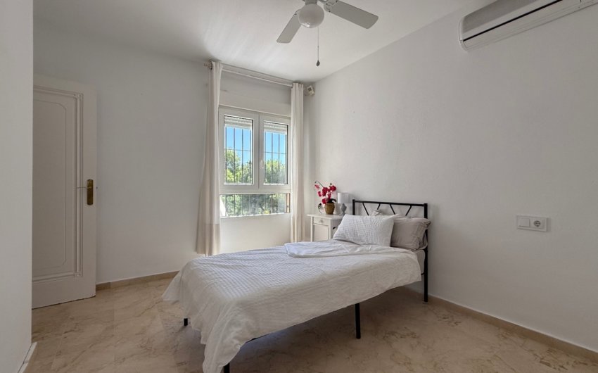 Herverkoop - Villa -
Orihuela - Costa Blanca