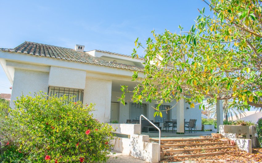 Herverkoop - Villa -
Orihuela Costa - Cabo Roig