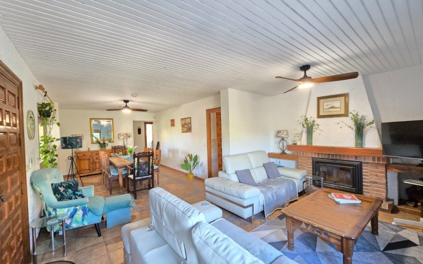 Herverkoop - Villa * -
Orihuela Costa * - Cabo Roig *