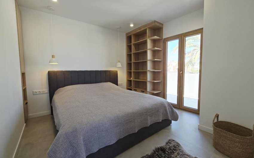 Herverkoop - Villa -
Orihuela Costa - Cabo Roig
