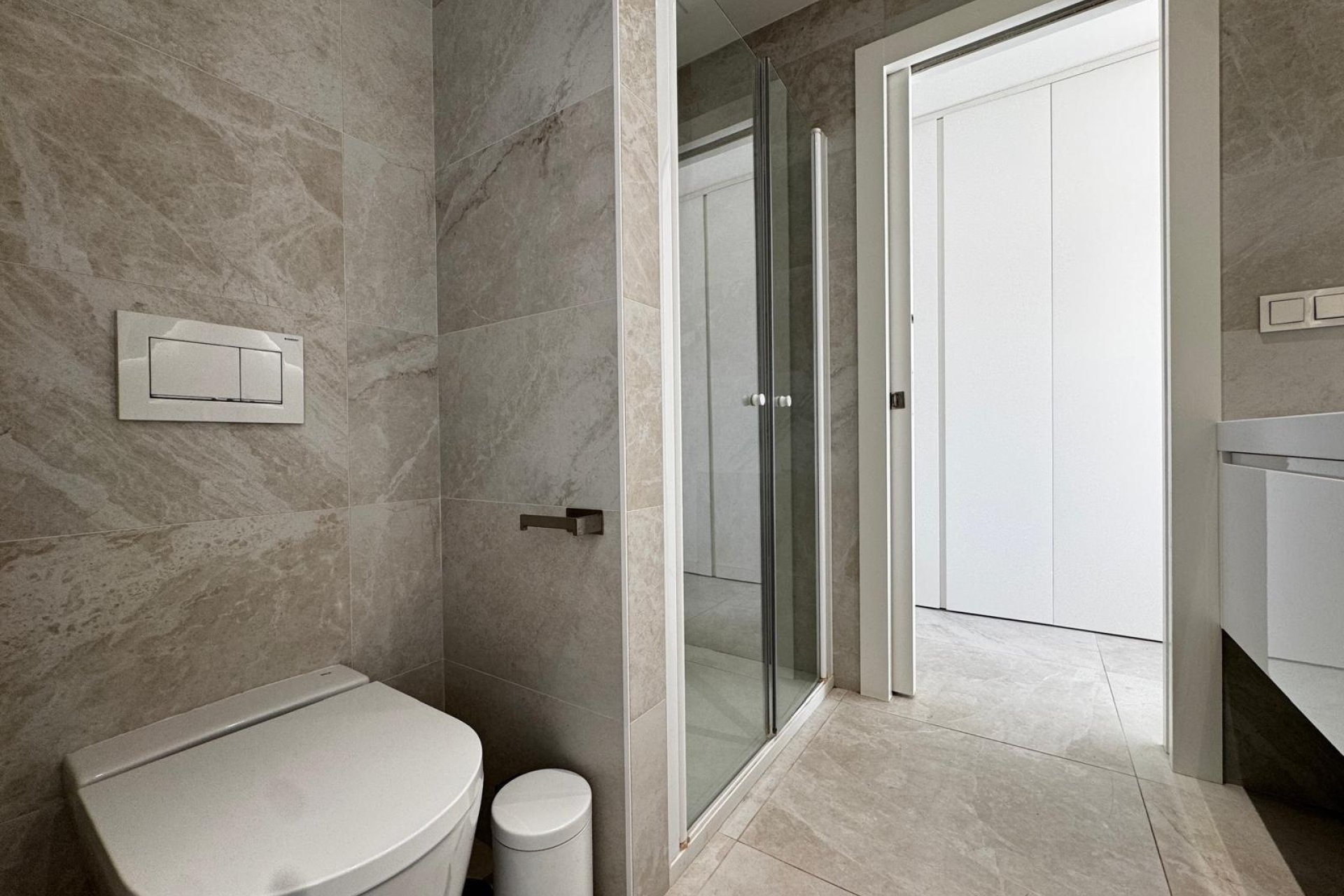 Herverkoop - Villa -
Orihuela Costa - Campoamor