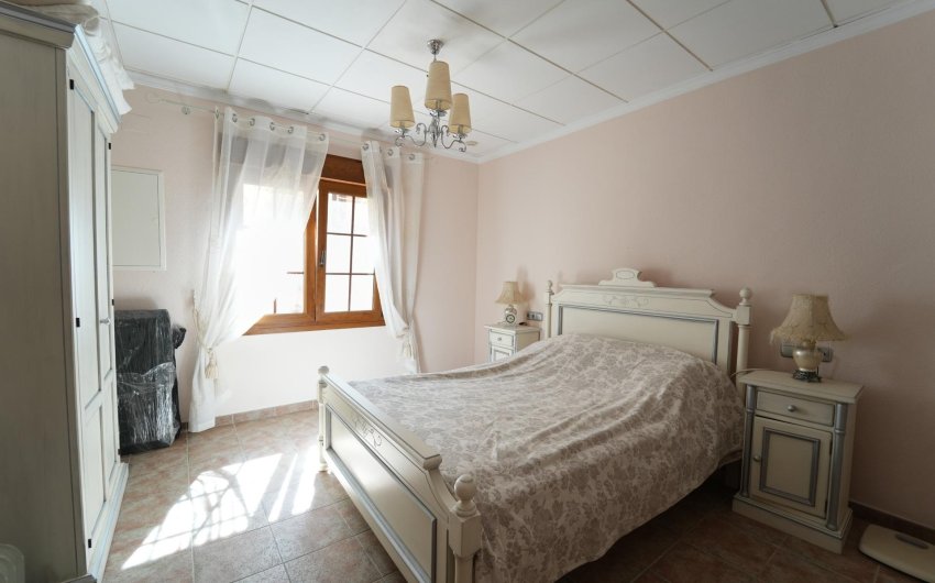 Herverkoop - Villa -
Orihuela Costa - Campoamor