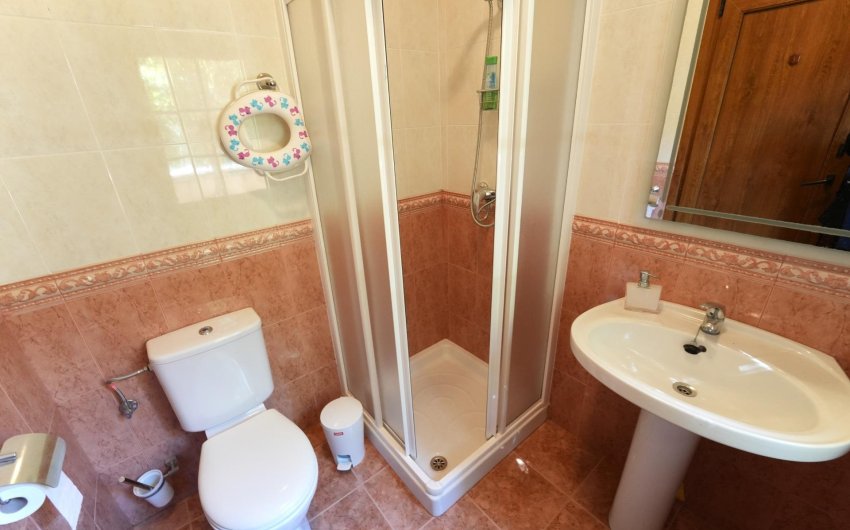 Herverkoop - Villa -
Orihuela Costa - Campoamor