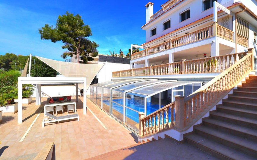 Herverkoop - Villa -
Orihuela Costa - Campoamor