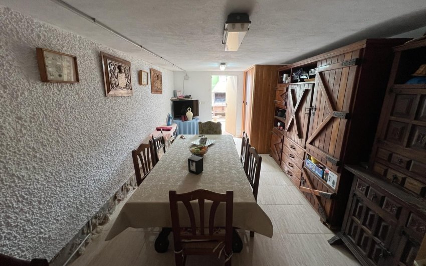 Herverkoop - Villa -
Orihuela Costa - Campoamor