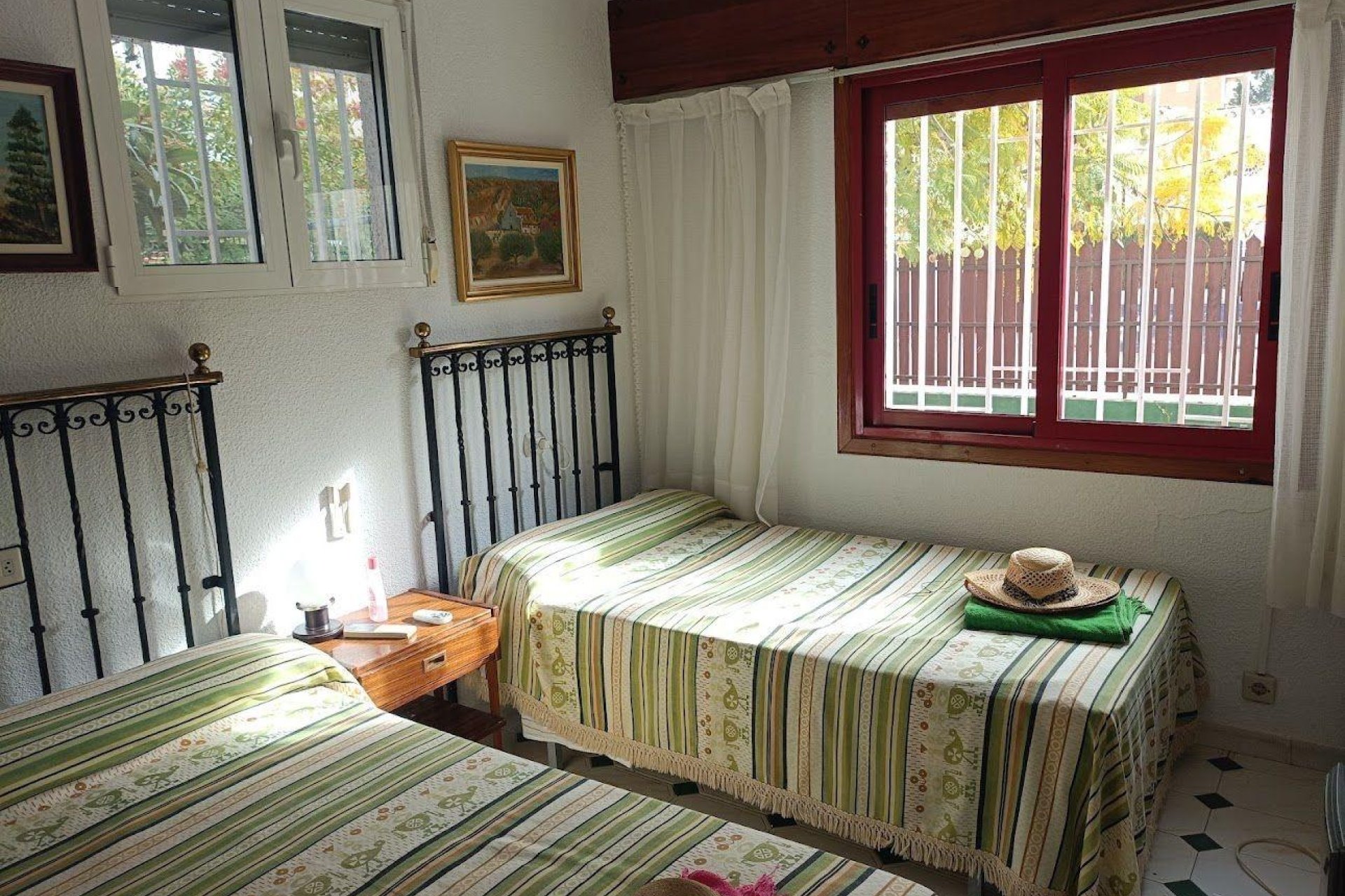 Herverkoop - Villa -
Orihuela Costa - Campoamor