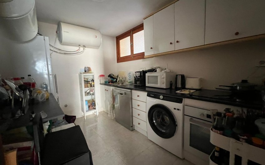 Herverkoop - Villa -
Orihuela Costa - Campoamor