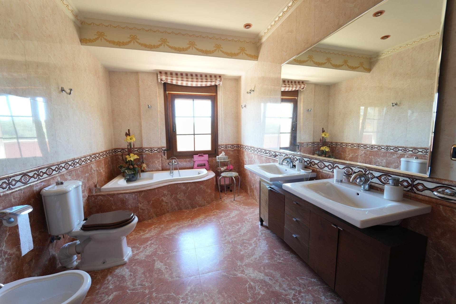 Herverkoop - Villa -
Orihuela Costa - Campoamor