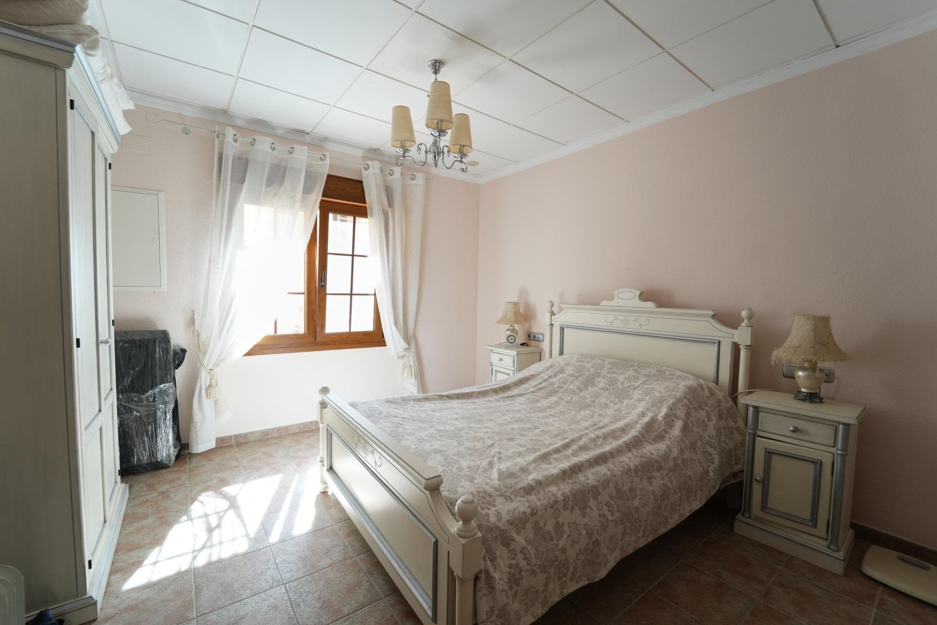 Herverkoop - Villa -
Orihuela Costa - Campoamor