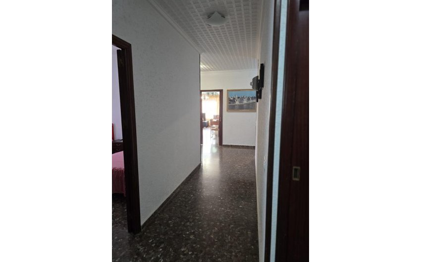 Herverkoop - Villa -
Orihuela Costa - Campoamor