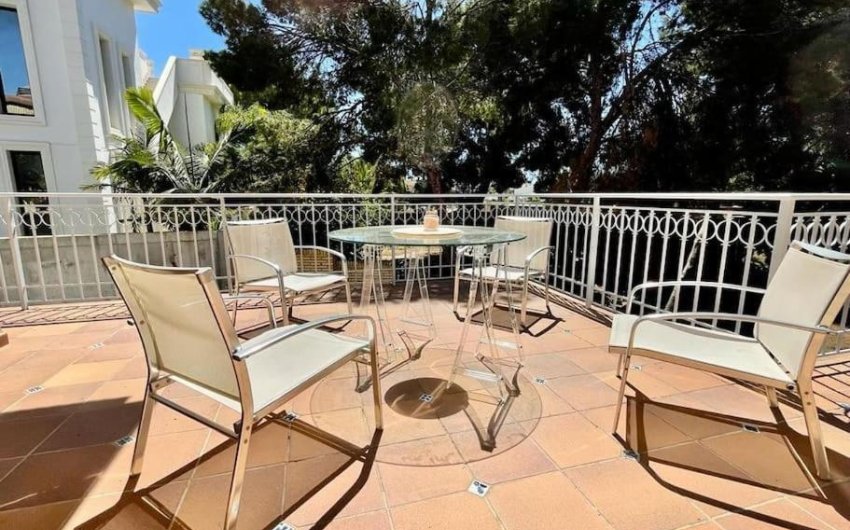 Herverkoop - Villa -
Orihuela Costa - Campoamor