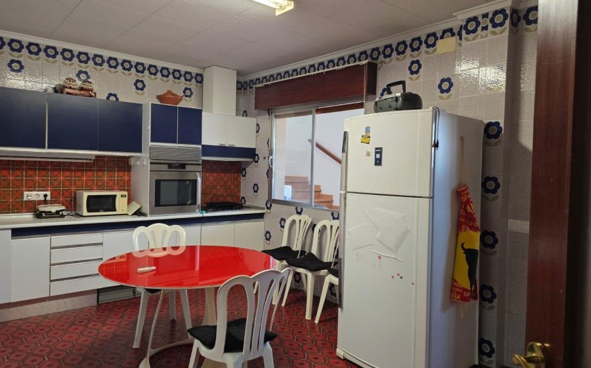 Herverkoop - Villa -
Orihuela Costa - Campoamor