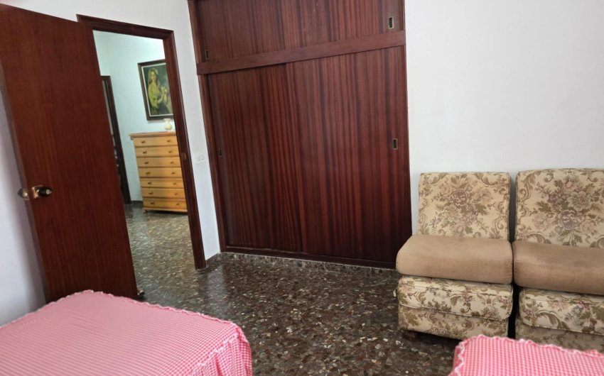 Herverkoop - Villa -
Orihuela Costa - Campoamor