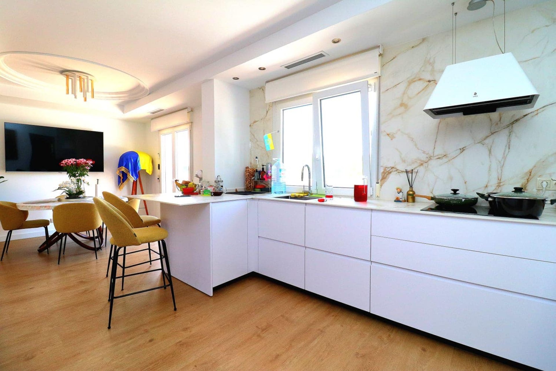 Herverkoop - Villa -
Orihuela Costa - Campoamor