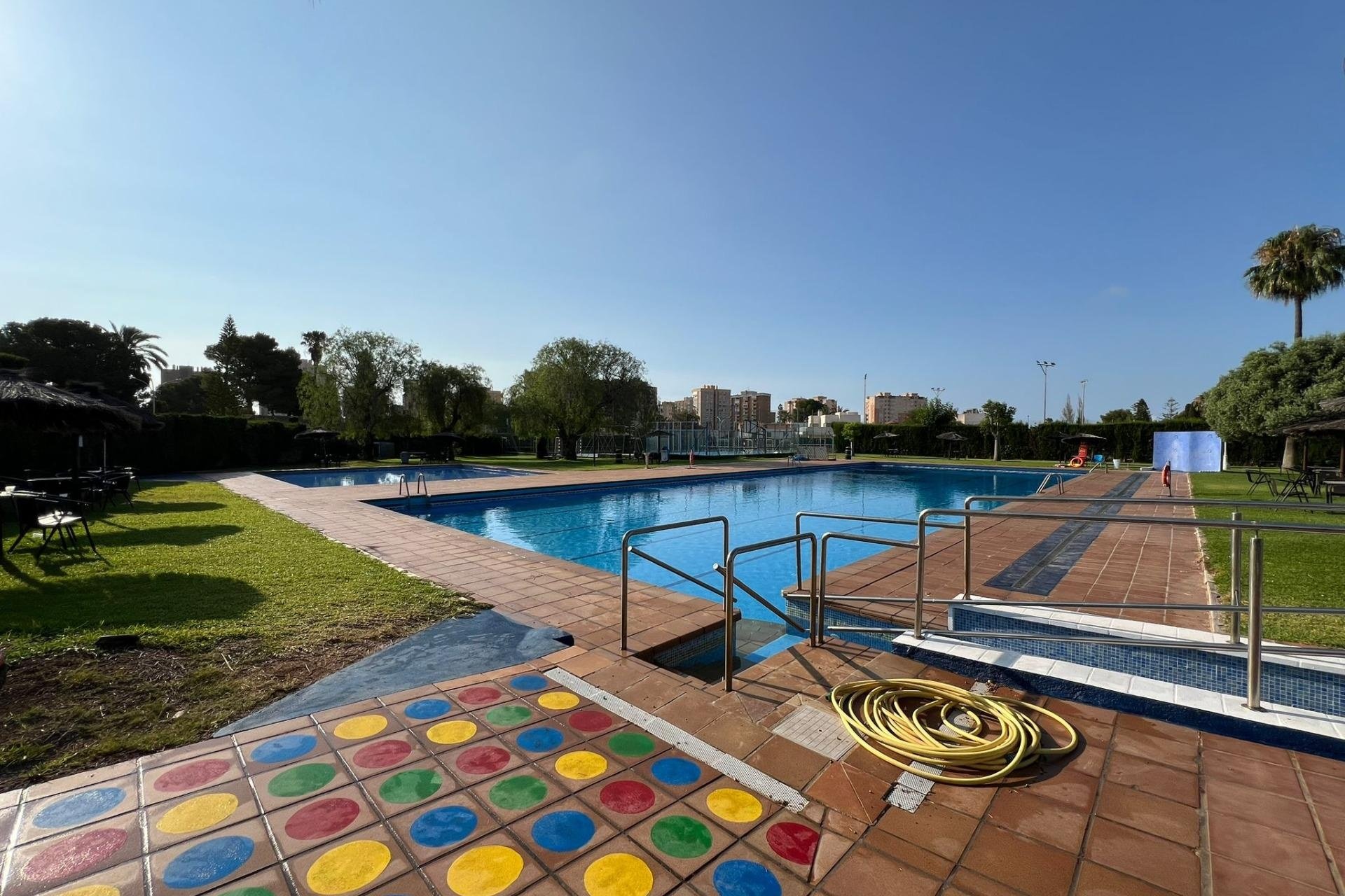 Herverkoop - Villa -
Orihuela Costa - Campoamor