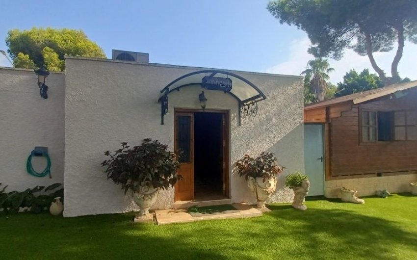 Herverkoop - Villa -
Orihuela Costa - Costa Blanca