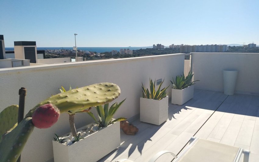 Herverkoop - Villa -
Orihuela Costa - Costa Blanca