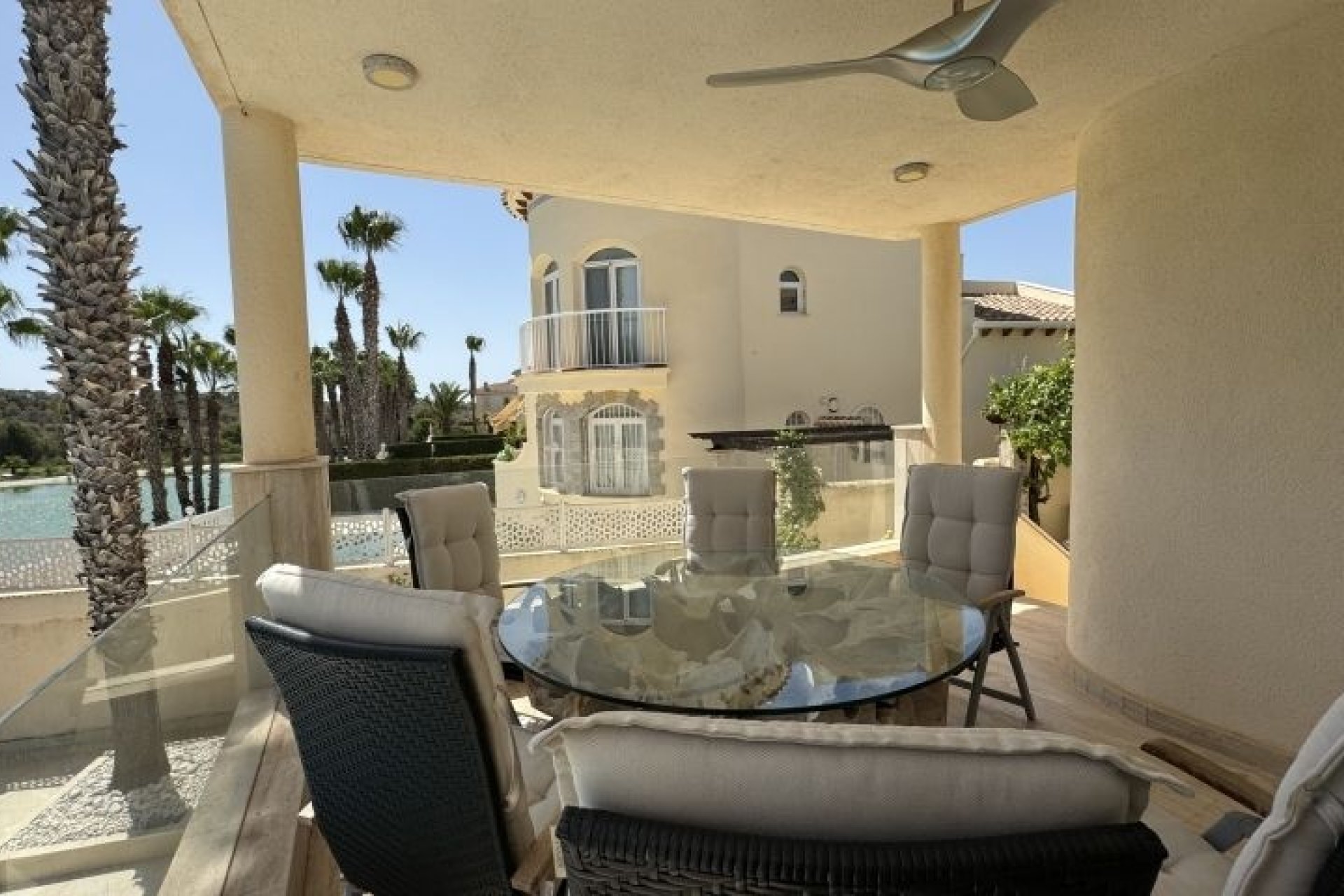 Herverkoop - Villa -
Orihuela Costa - Costa Blanca