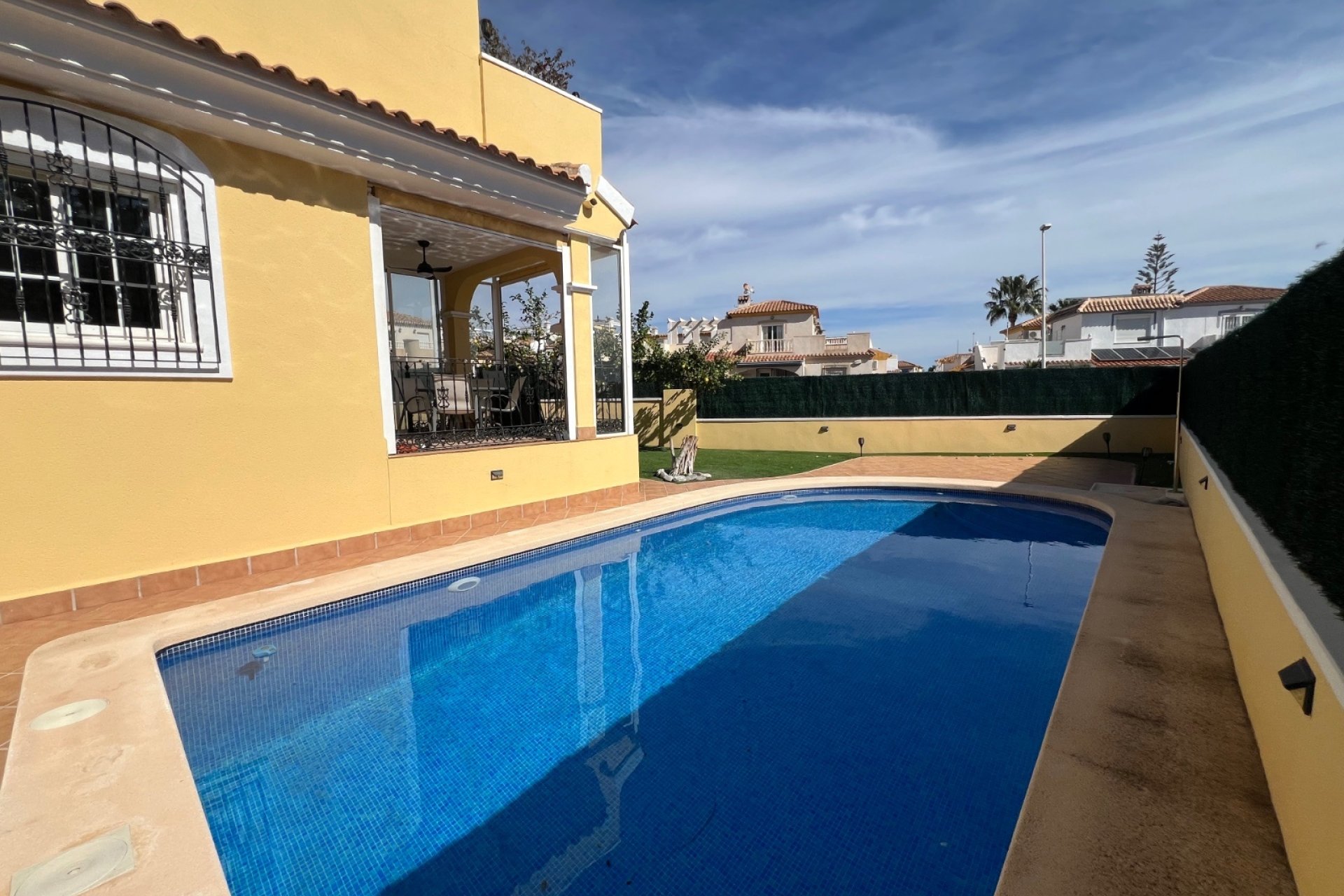 Herverkoop - Villa -
Orihuela Costa - Costa Blanca