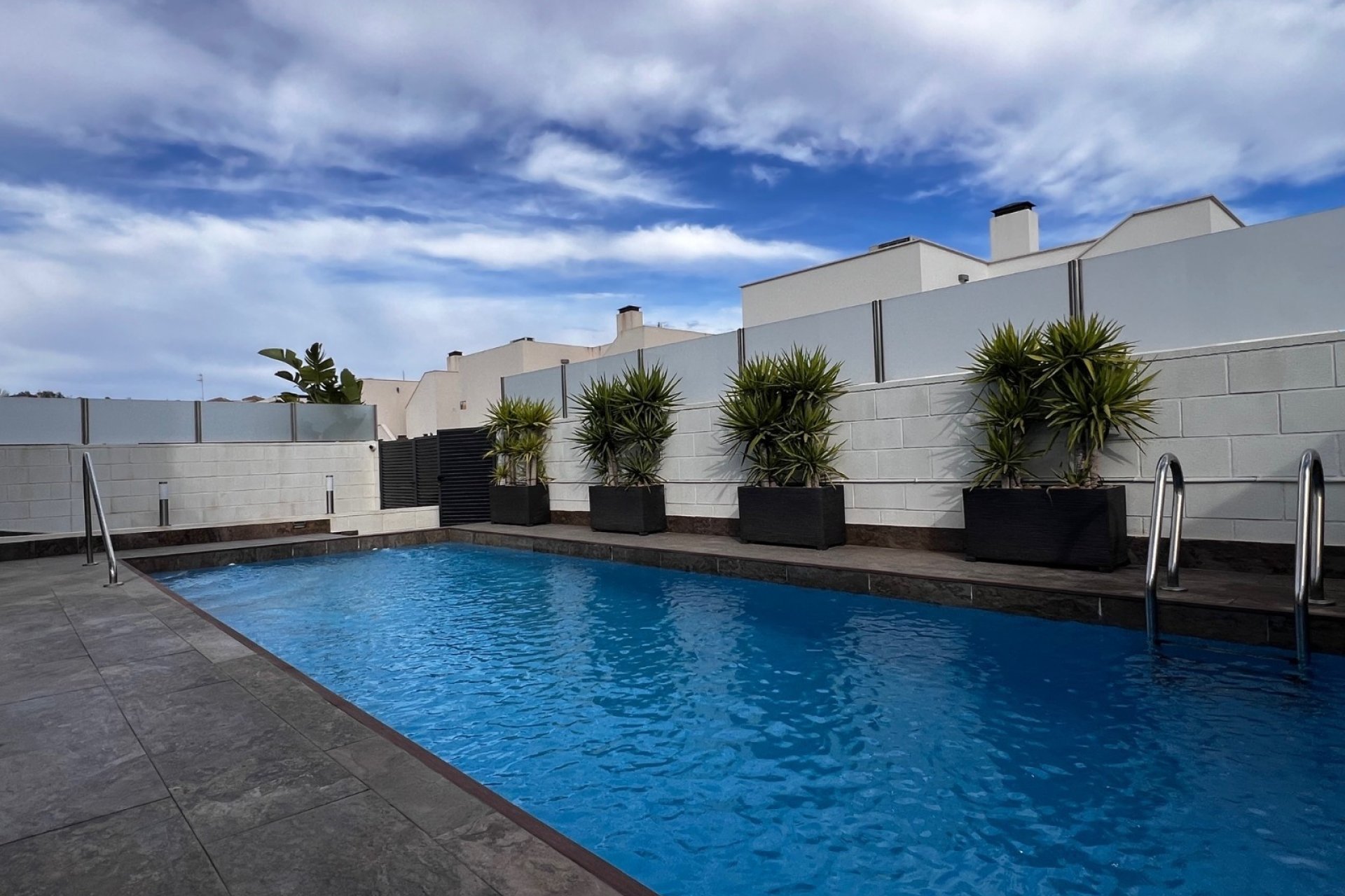 Herverkoop - Villa -
Orihuela Costa - Costa Blanca