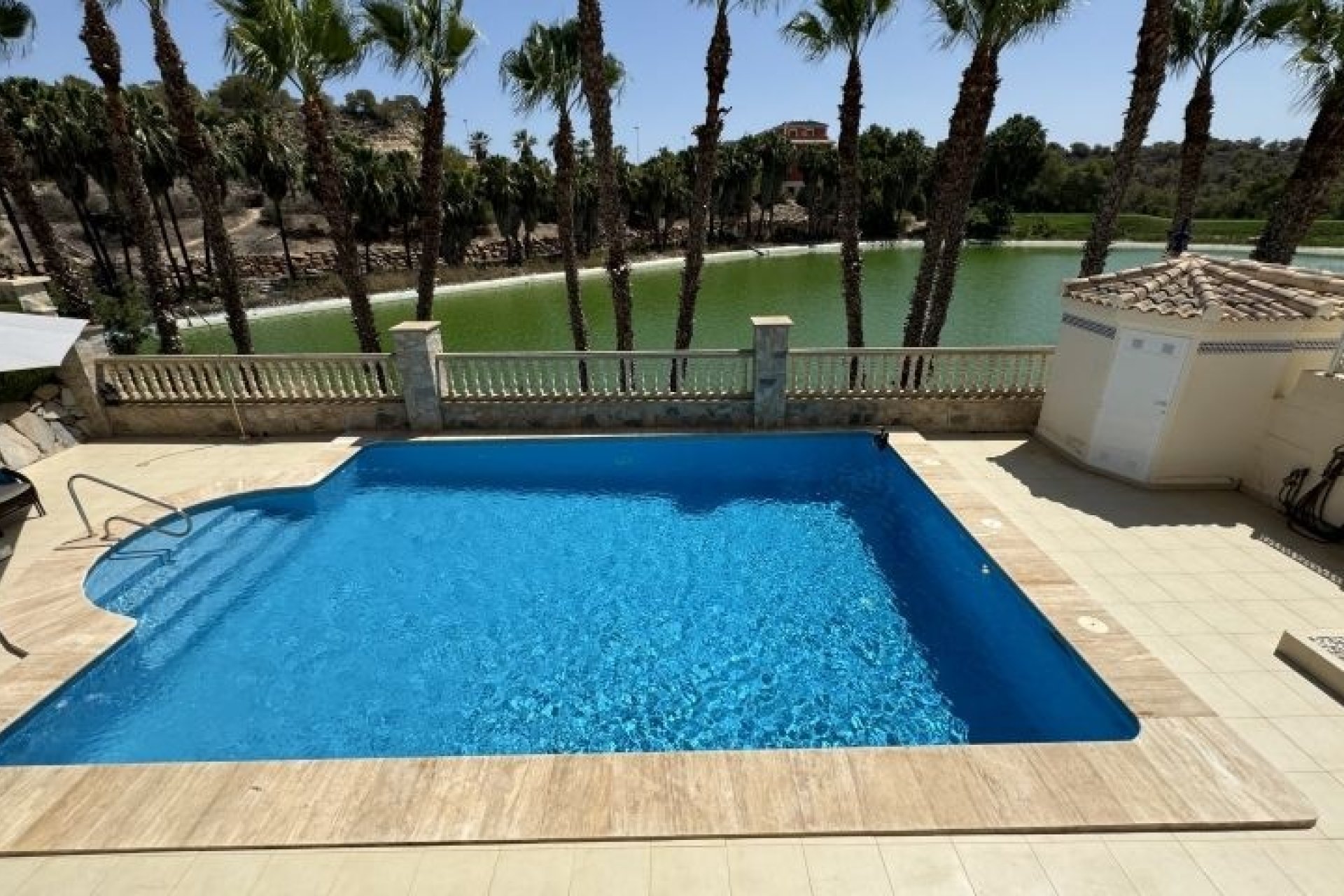 Herverkoop - Villa -
Orihuela Costa - Costa Blanca