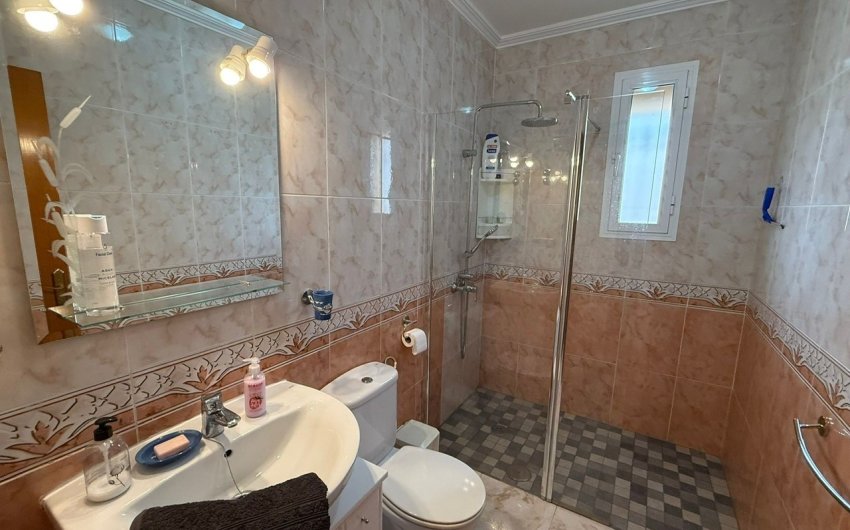 Herverkoop - Villa -
Orihuela Costa - Costa Blanca