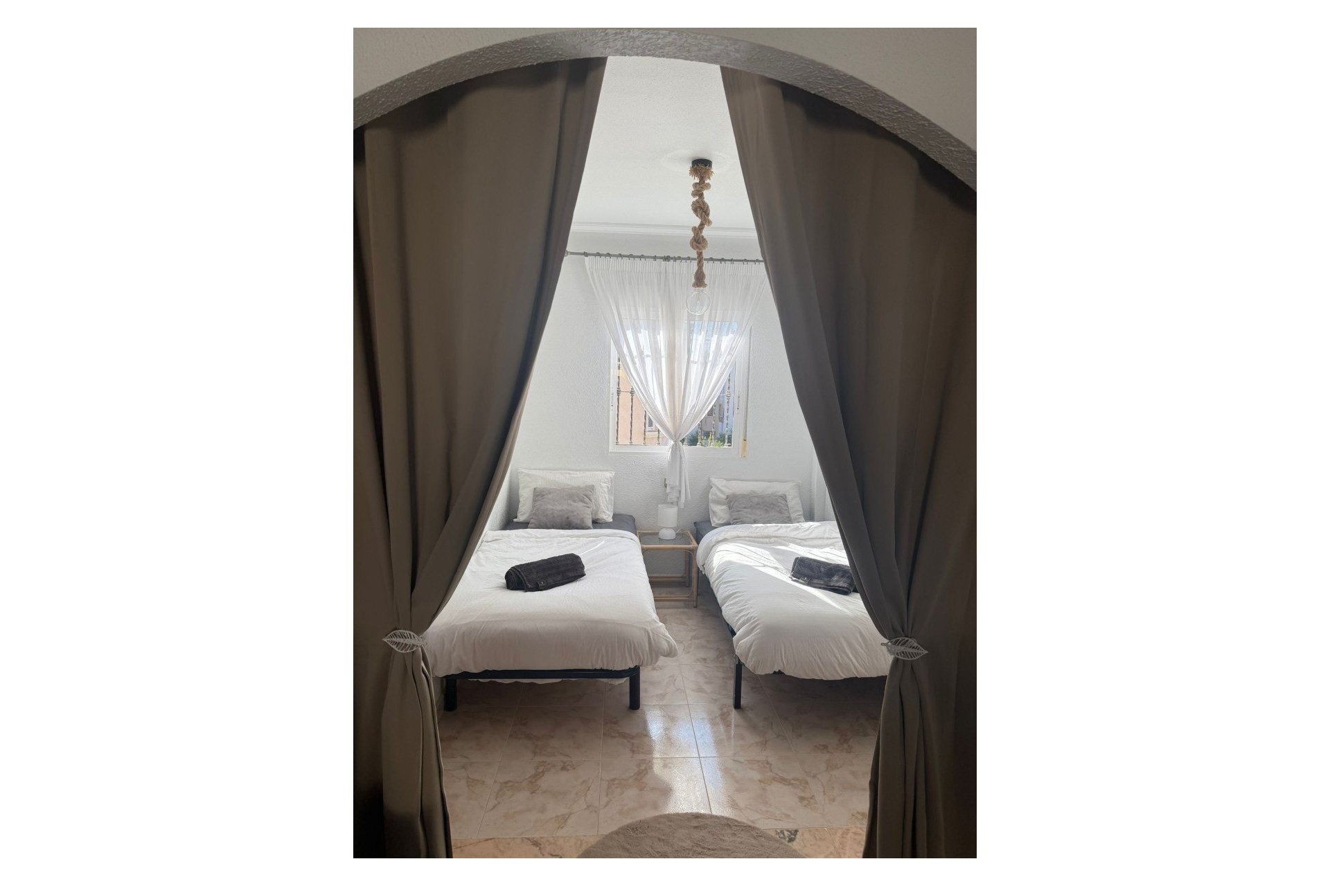 Herverkoop - Villa -
Orihuela Costa - Costa Blanca