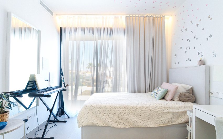 Herverkoop - Villa -
Orihuela Costa - Costa Blanca