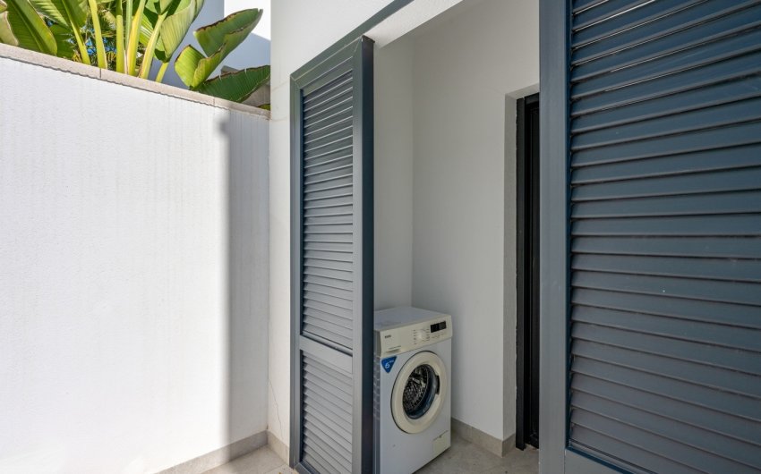 Herverkoop - Villa -
Orihuela Costa - Costa Blanca