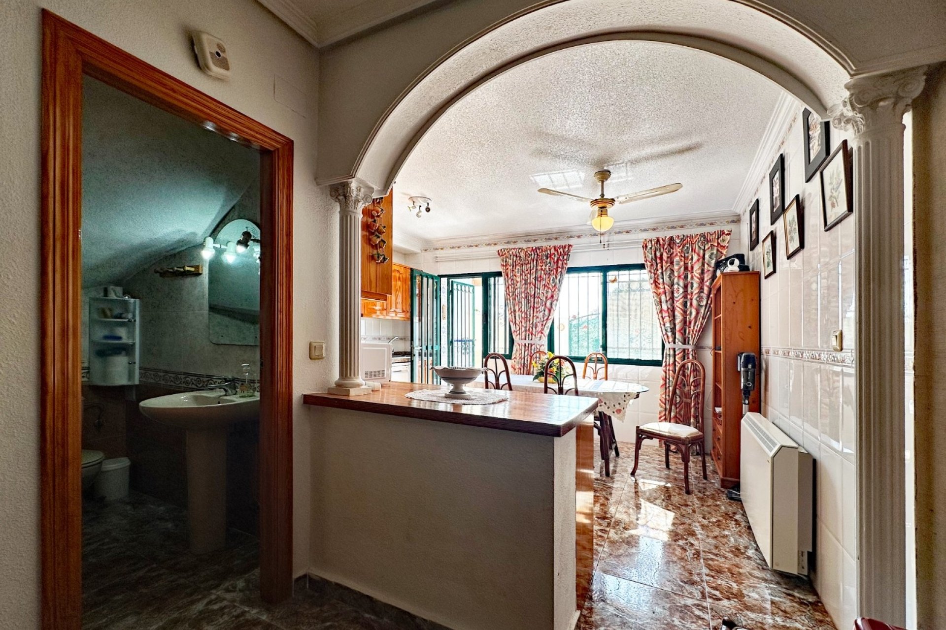 Herverkoop - Villa -
Orihuela Costa - Costa Blanca