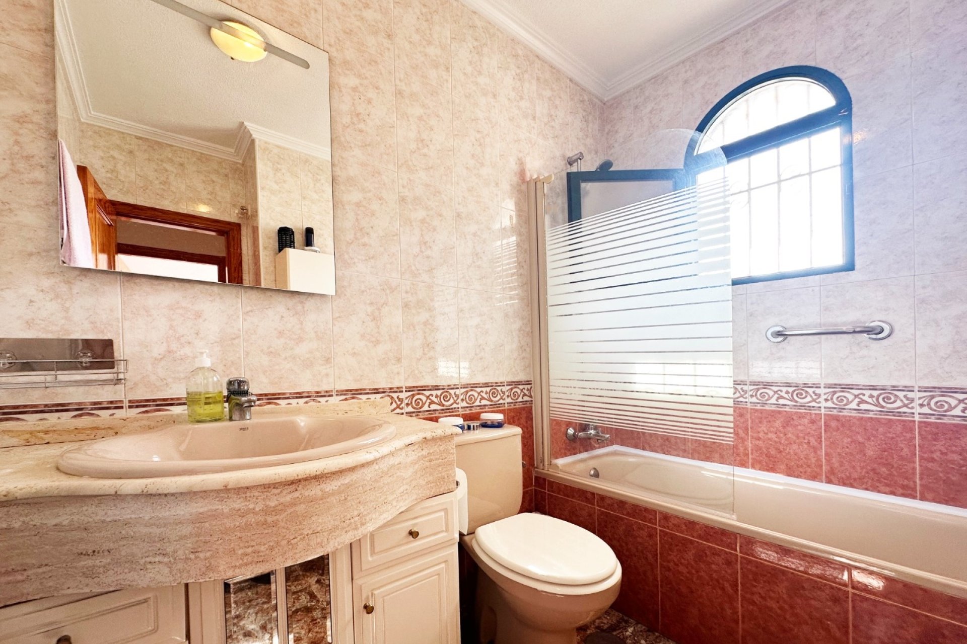 Herverkoop - Villa -
Orihuela Costa - Costa Blanca