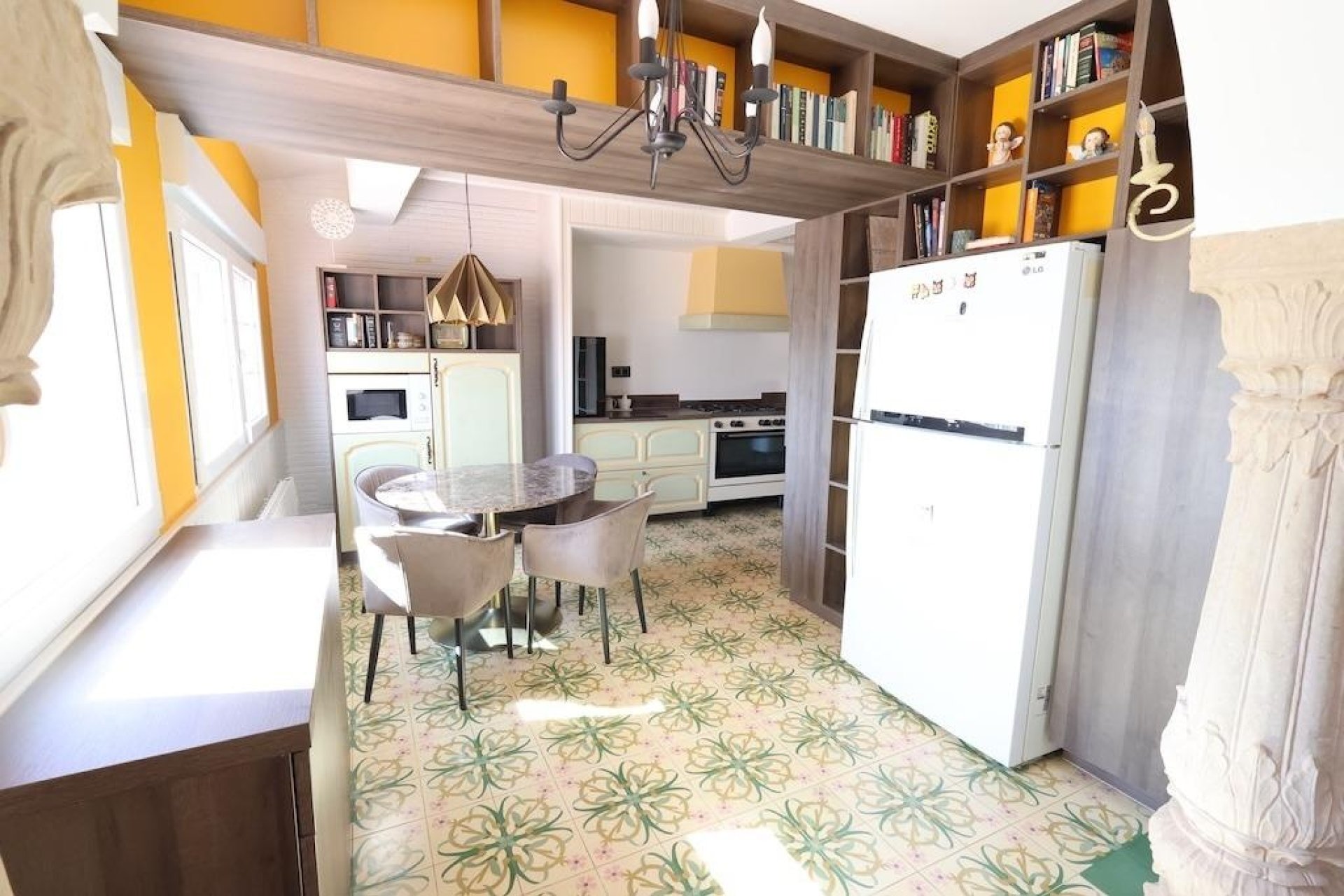 Herverkoop - Villa -
Orihuela Costa - Costa Blanca