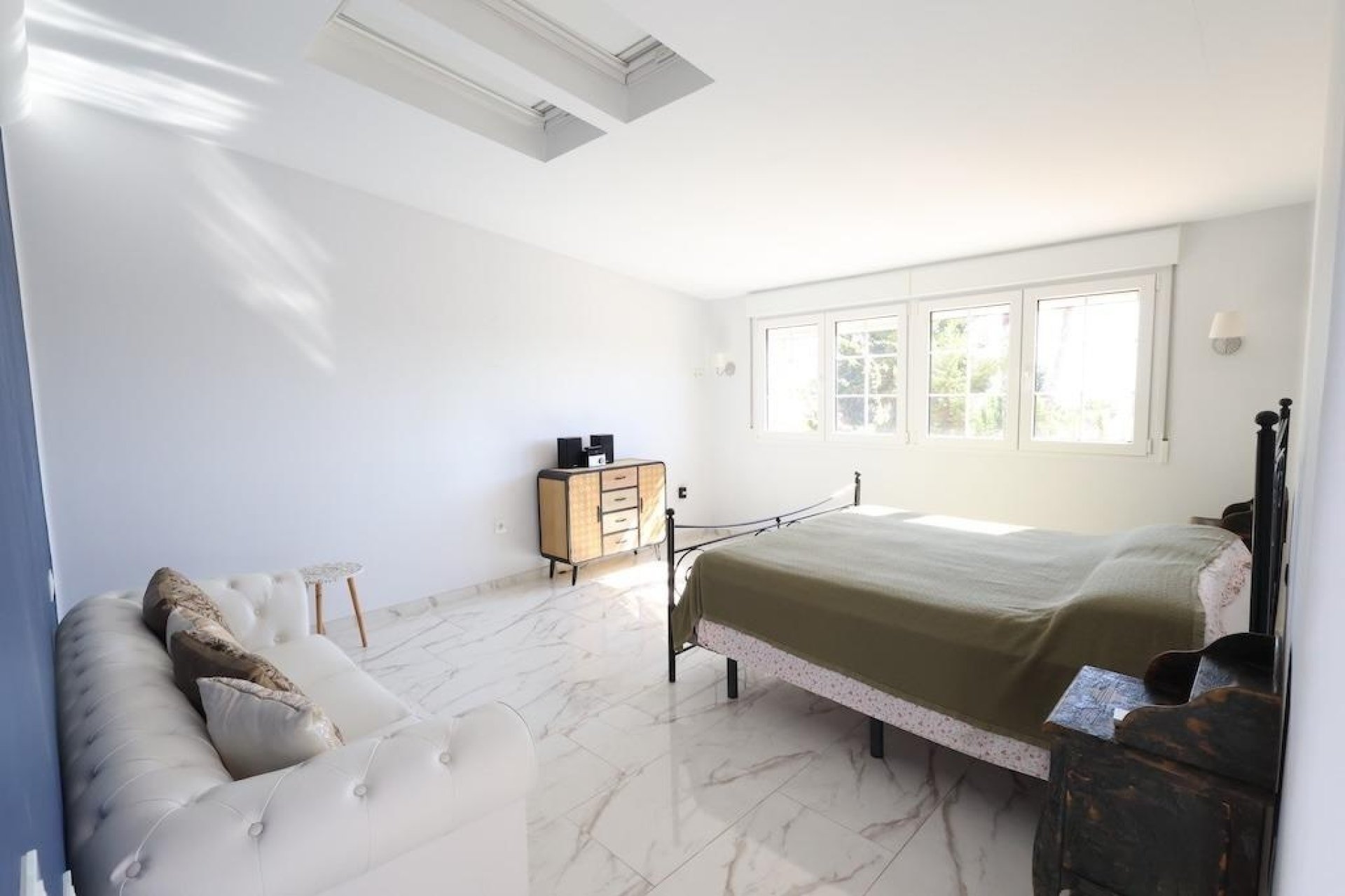 Herverkoop - Villa -
Orihuela Costa - Costa Blanca